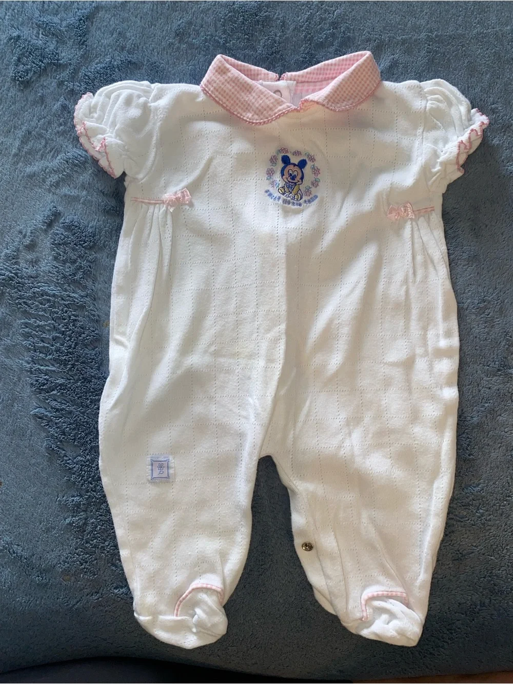 Vintage Y2K Disney Minnie Mouse White Footie One-Piece with Pink Trim